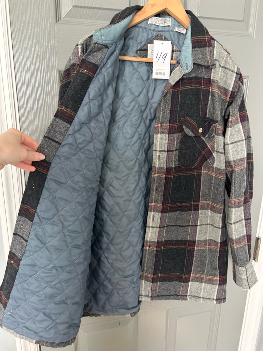 Vintage Northwest Territory Gray & Black wool flannel Plaid Jacket